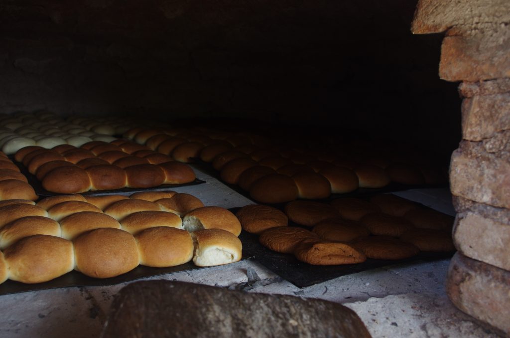 bake traditional bread in Mexico during your volunteer trip